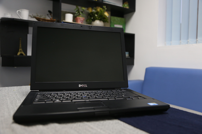 Laptop Dell Latitude E6410 cũ (Core i5 520M, 2GB, 250GB,IntelHDGraphics, 14 inch)